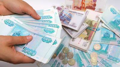 Минфин РФ поддержал отказ от доллара в международных расчетах