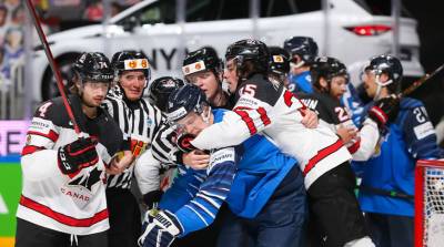 Оливер Каски - Микаэль Руохомаа - Хоккеисты сборной Канады выиграли чемпионат мира по хоккею в Латвии - grodnonews.by - Финляндия - Канада - Латвия