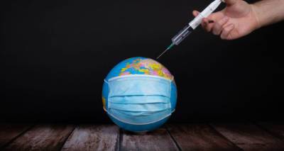 ВОЗ предупреждает: новые штаммы коронавируса опасны для непривитых