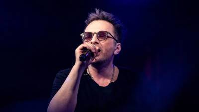 Бывший солист "Агаты Кристи" Глеб Самойлов сорвал свой концерт