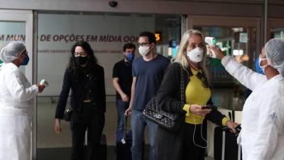 В Бразилии за сутки выявили более 37 тысяч случаев коронавируса