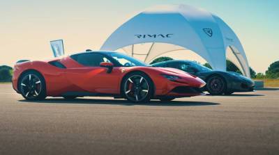 Электрокар или Ferrari - кто быстрее? Блогеры провели эксперимент (Видео)