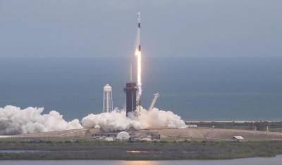 SpaceX успешно вывела на орбиту американский спутник SXM-8