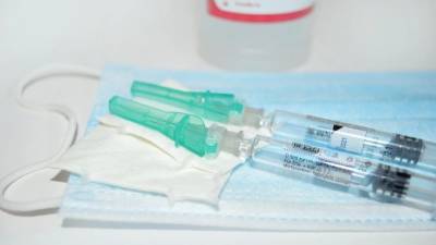 Петербуржцы заболели коронавирусом после пройденной вакцинации