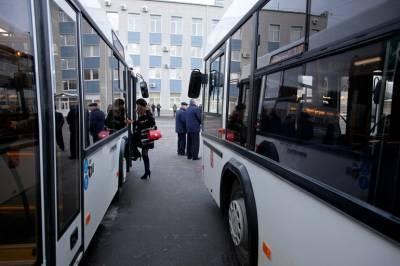 В Смольном готовятся к конкурсам перевозчиков на маршруты общественного транспорта