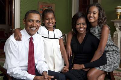 Обама сообщил, что его дочери участвовали в протестах после смерти Флойда