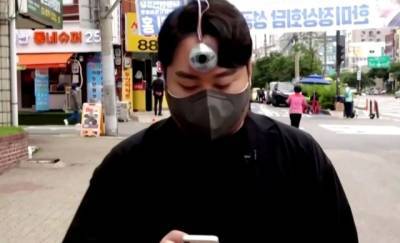 Кореец создал «третий глаз» для любителей смартфонов на улице (ВИДЕО)