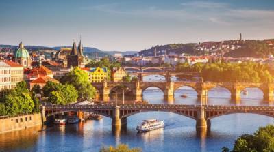 Чехия открывает границы для граждан ЕС и еще одной страны