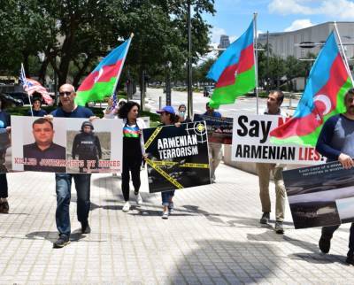 На юге США прошла акция протеста против непредоставления Арменией Азербайджану карт минных полей (ФОТО)