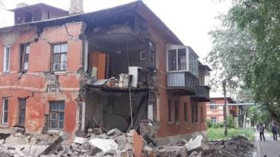В Челябинске обрушилась часть жилого дома