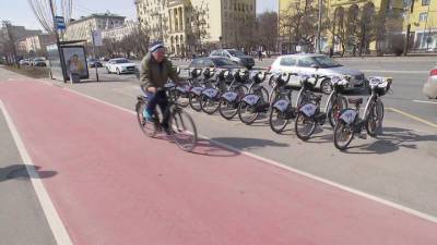 В центре Москвы массово украли велопарковки