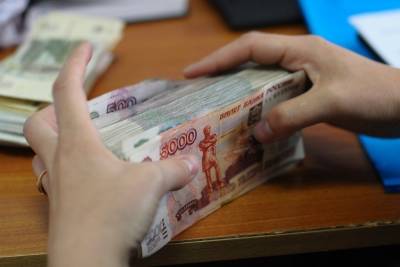 Заведующая магазином в Тверской области проворовалась на 58 тысяч рублей