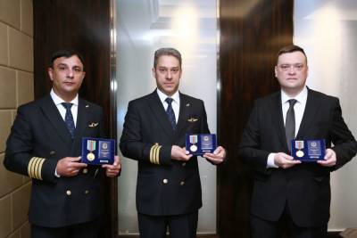 Сотрудники Silk Way West Airlines были награждены по случаю профессионального праздника (ФОТО)