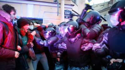 "Левада-центр" сообщил о снижении протестных настроений