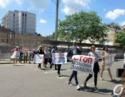 На митинге в защиту типографии Фесенко одесситы перекрыли улицу