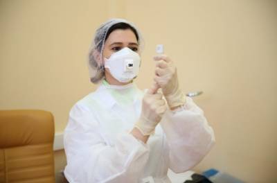 Для трудовых мигрантов вакцинацию от коронавируса сделают обязательной в России