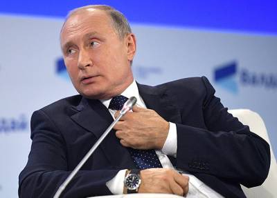 Экс-помощник Рейгана призвал Байдена идти на сделку с Путиным: «Нападение РФ на США немыслимо»
