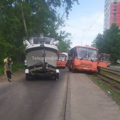 Яхта и маршрутка столкнулись в Сормовском районе Нижнего Ноговрода