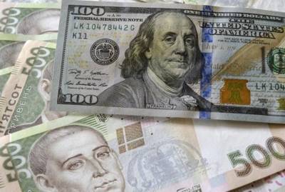 Курс валют на сегодня: доллар валится, евро растет