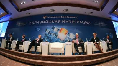 Узбекистан хочет вступить в Евразийский банк развития