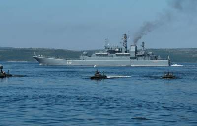 Ответ на провокации НАТО: Россия развернула масштабные учения флота в Арктике
