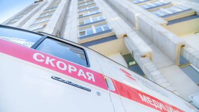Петербурженка разбилась при попытке вылезти с 9-го этажа по простыням