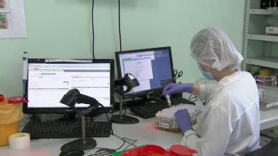 В России доступна тест-система, которая поможет проверить уровень антител к COVID-19 после прививки «ЭпиВакКороной»