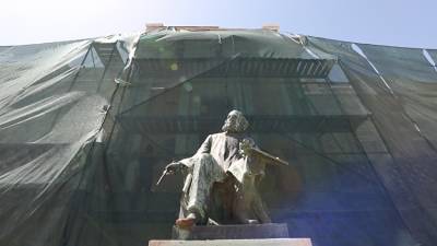 Картины Айвазовского и Малевича разместят в одном центре в Севастополе