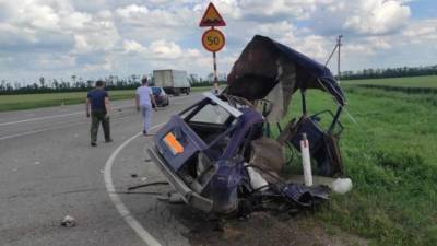 В ДТП в Кореновском районе разорвало ВАЗ – погиб пассажир