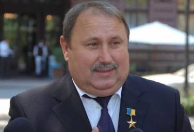 Суд полностью оправдал подозреваемого в коррупции экс-губернатора Николаевской области Романчука, у которого нашли схрон с золотыми слитками