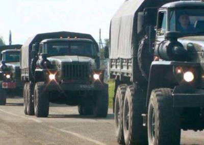 В Донецк зашла колонна военных грузовиков из России