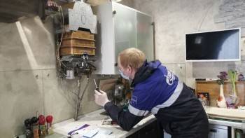 Почти 1,5 тысячи жителей Вологодской области уведомили о приостановке подачи газа за отсутствие договоров на техобслуживание оборудования