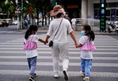 Китай одобрил вакцину против коронавируса для детей от трех лет