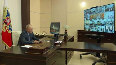 Вести в 20:00. День неравнодушных людей: Путин поздравил соцработников с праздником