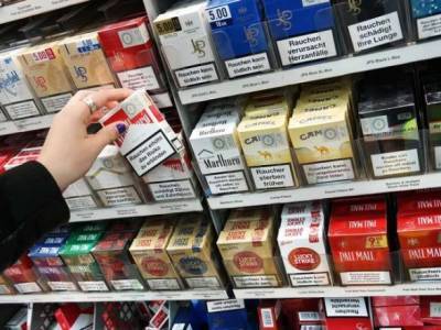 В Британии предлагают продавать сигареты с 21 года