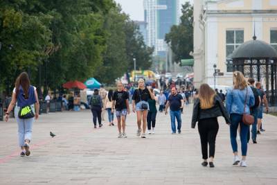 Почему увеличить население Екатеринбурга на 300 тыс. — невыполнимый план. Мнение экономиста