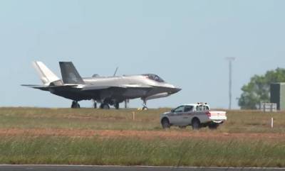 Австралийская пресса: Истребители F-35A ВВС Австралии в ходе учений применили «неустановленное вооружение»