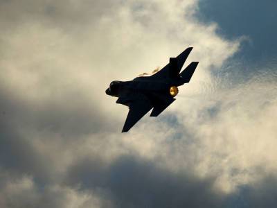 SOHR сообщает о не менее восьми убитых в результате ударов ВВС Израиля по целям в Сирии