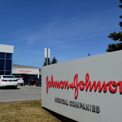 В ряде американских штатов истекает срок действия миллионов доз Johnson&Johnson