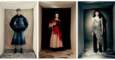 "Кровавые платья" и взрыв цвета: Сара Бертон представила новую коллекцию Alexander McQueen