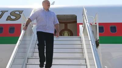В организации «Белорусы Крыма» надеются на открытие сообщения ​ Минск - Симферополь и что первым рейсом прилетит Лукашенко​