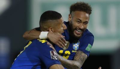 ЧМ-2022: очередная победа Бразилии, Колумбия спасает ничью с Аргентиной
