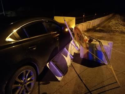 В ночных ДТП пострадали два водителя