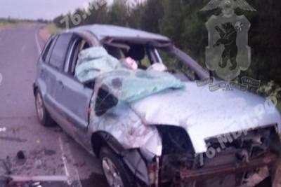 В Ярославской области водитель «Форда» погиб, перевернув машину на трассе