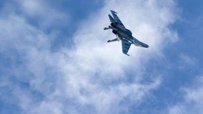 Истребитель ВВС Болгарии потерпел крушение в Черном море во время учений