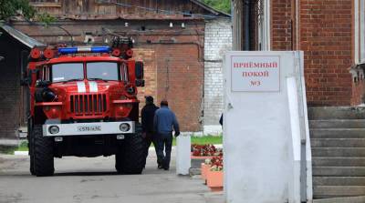 Губернатор Рязанской области причиной пожара в больнице назвал возгорание аппарата ИВЛ