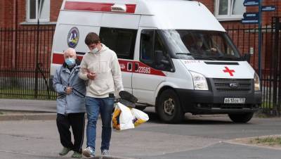 В Петербурге после 2 дней снижения отмечен рост числа заболевших COVID