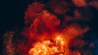 Новости на "России 24". Лесные пожары в Якутии: огонь вплотную подошел к населенному пункту