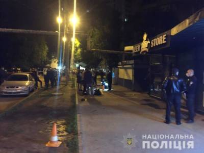В результате взрыва в Харькове пострадали пять человек, среди них подростки – полиция
