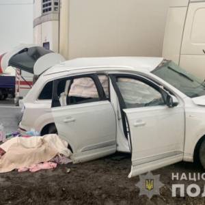 В Херсонской области ребенок и двое взрослых погибли в ДТП с грузовиком. Фото